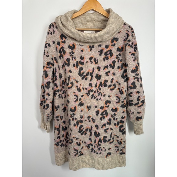 Anthropologie Emmy Cowl Neck Tunic Sweater Leopard Print Beige Pink Orange Sz M - Picture 3 of 10